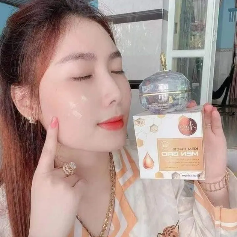Kem face men gạo 25g nicos: trắng sáng màu da. trợ sám ám sám nam ám nhang