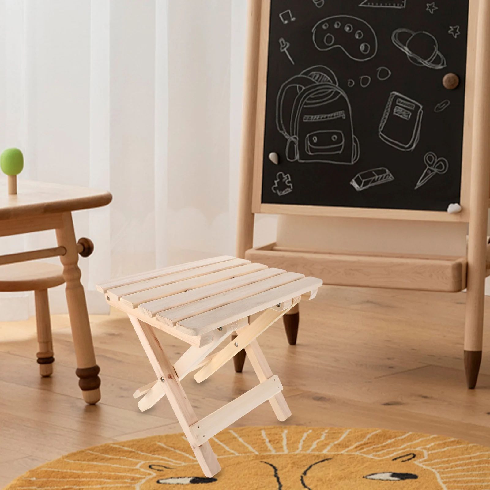 Портативный складной табурет из цельного дерева - Фотография_4