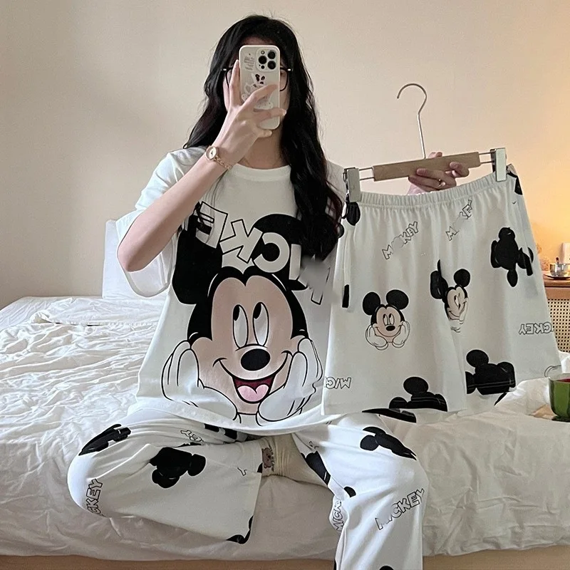 Летний женский пижамный комплект с круглым вырезом