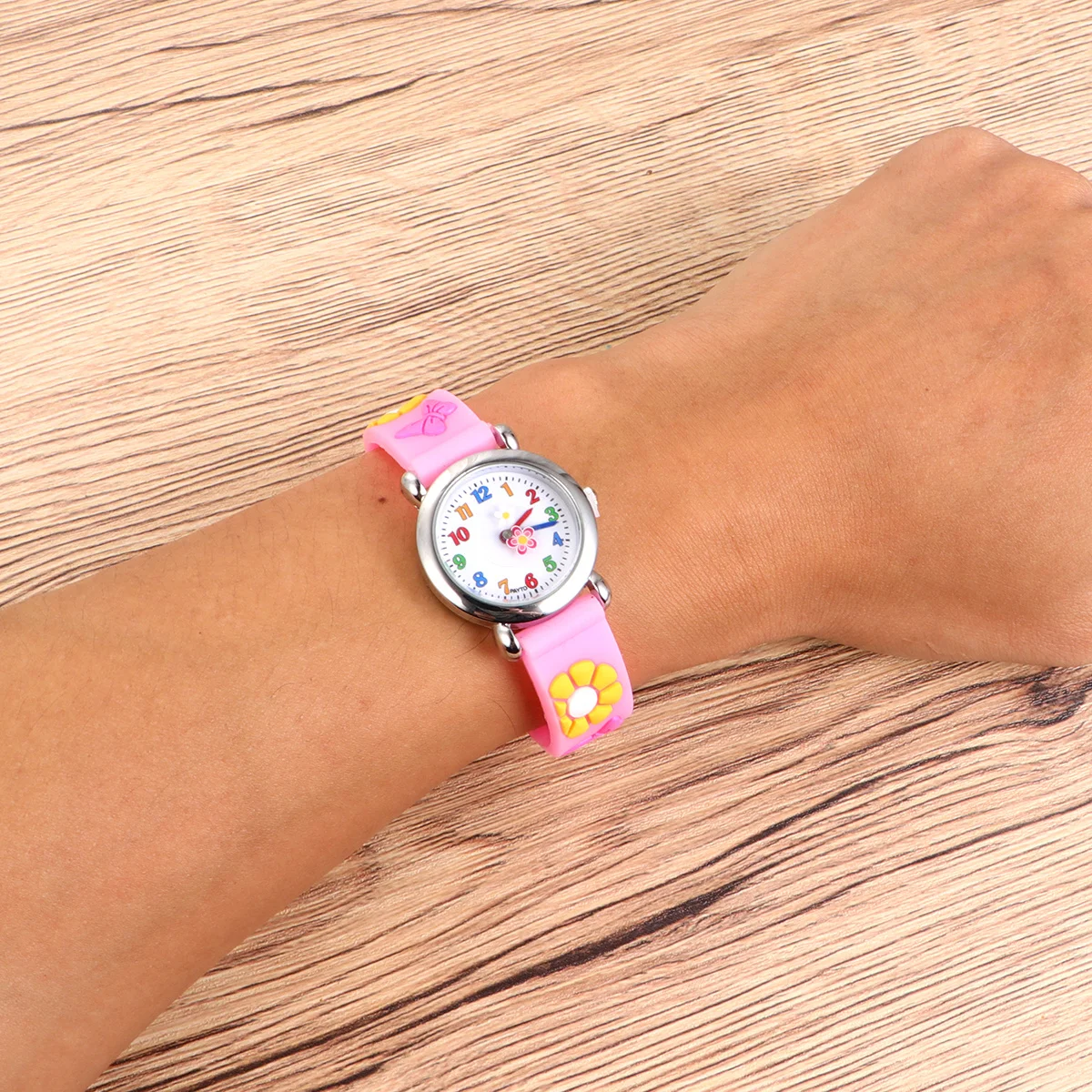 Детские часы с цветочным рисунком - Фотография_2