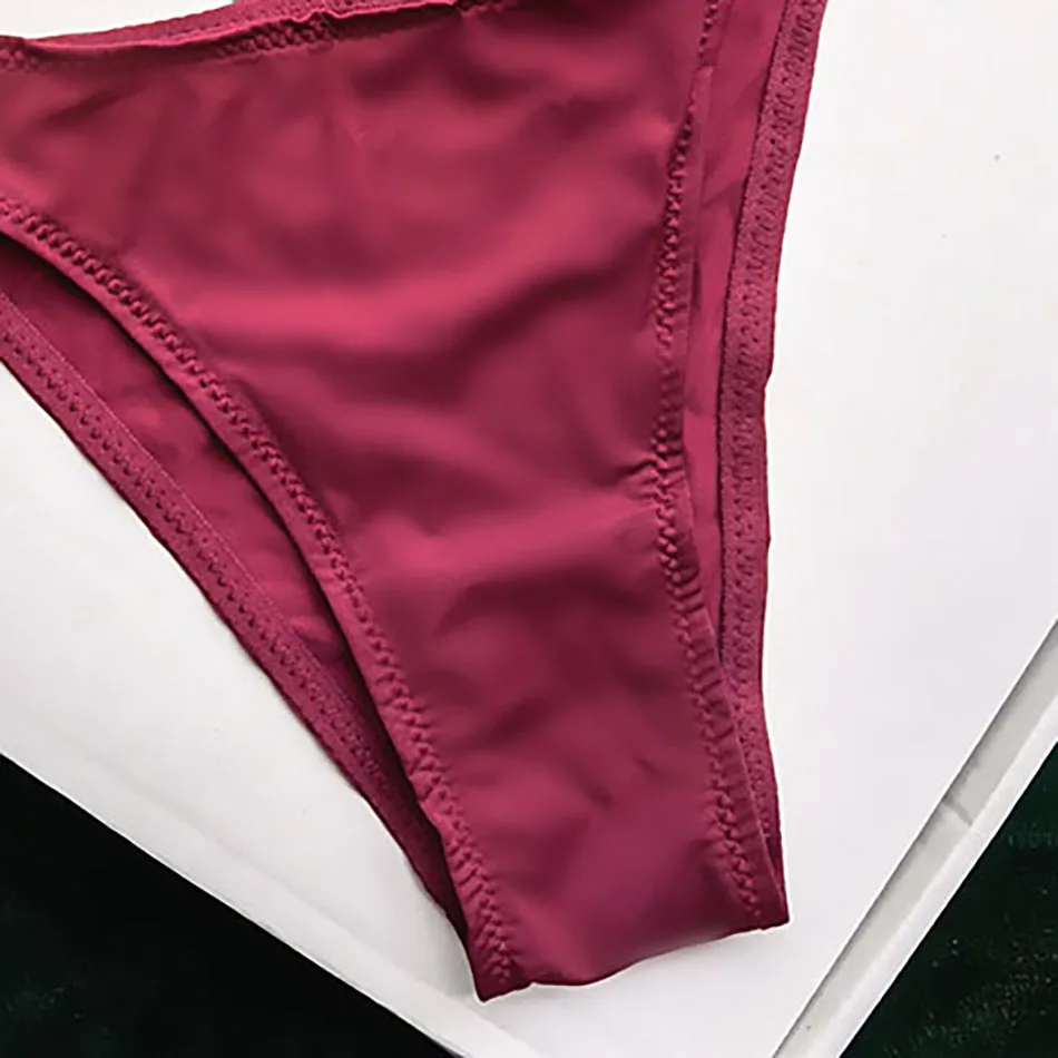 Блестящие женские стринги с заниженной - Фотография_6