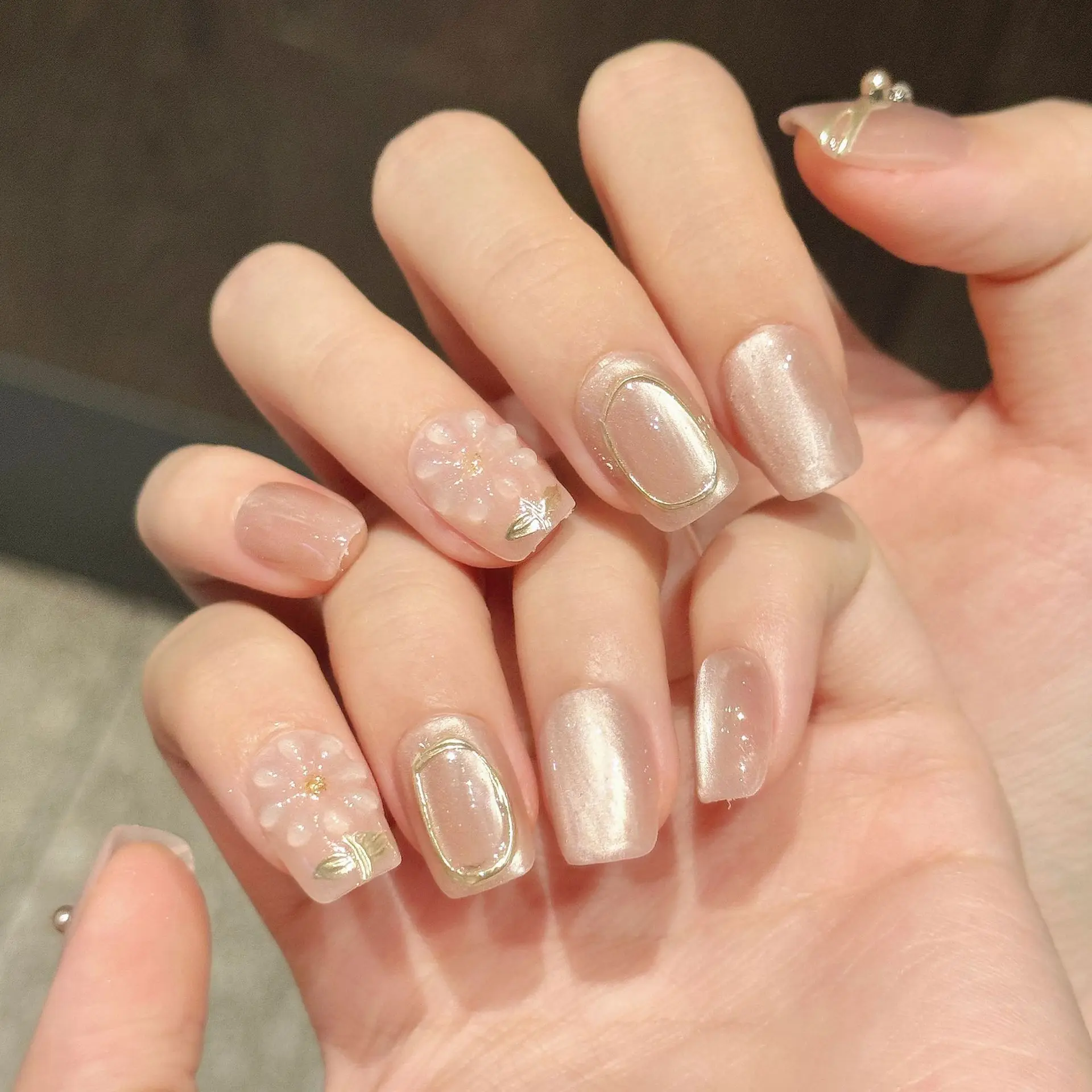 Нежные телесные розовые накладные ногти ручной работы - Фотография_3