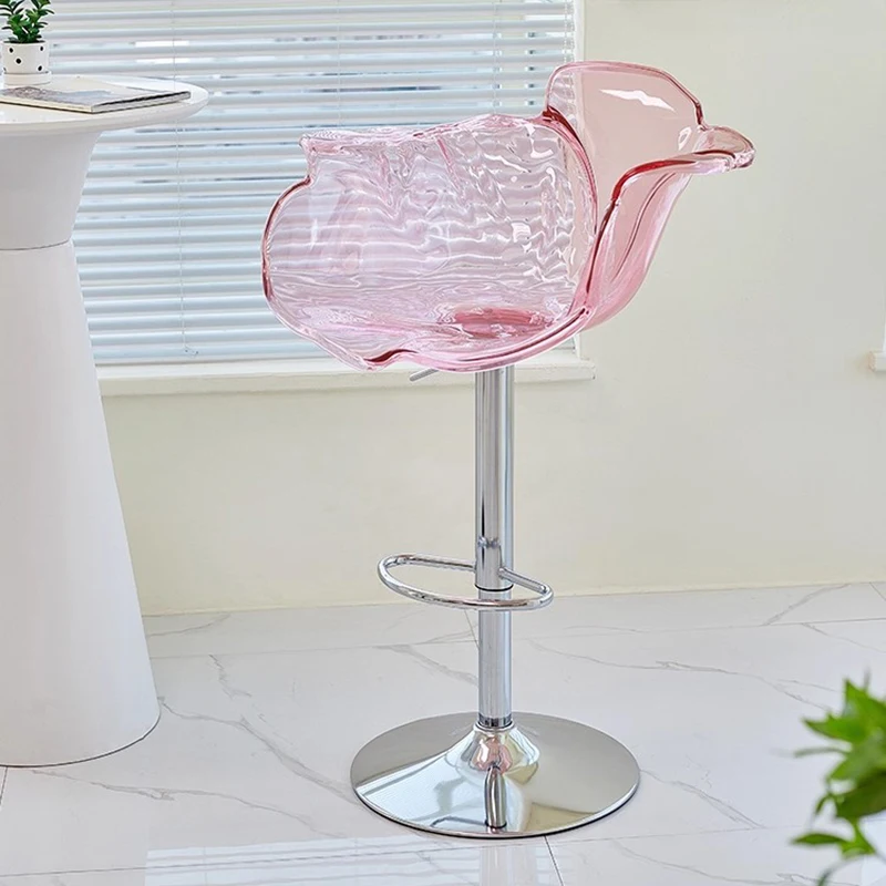 Пластиковые минималистичные барные стулья - Фотография_3