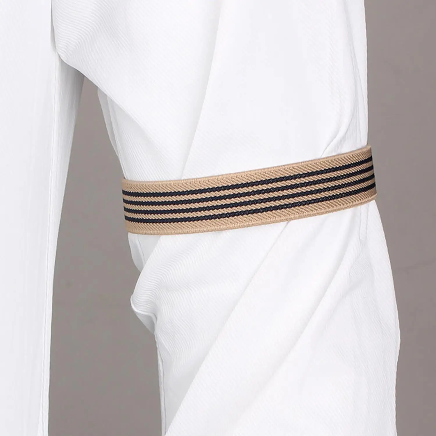 Мужские подвязки с рукавами