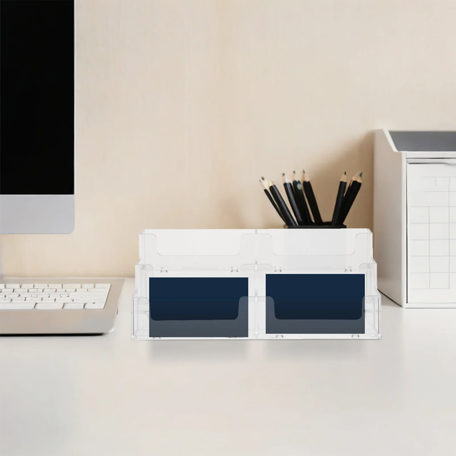 Прозрачный пластиковый держатель для визитных карточек