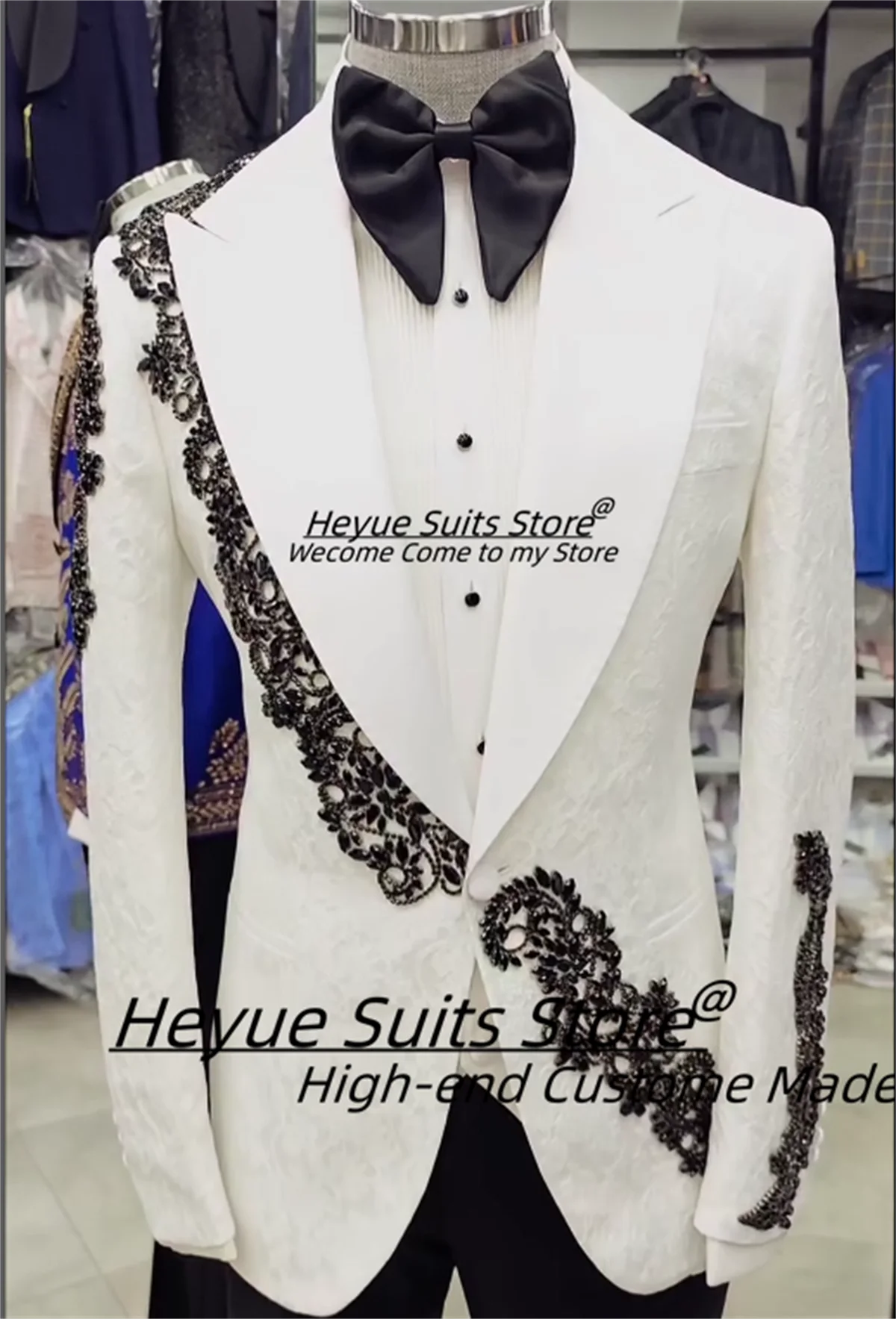 Роскошные мужские костюмы со стразами по индивидуальному заказу - Фотография_2