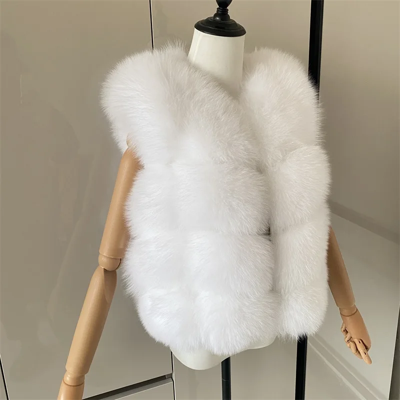 Жилет из натурального меха - Фотография_2