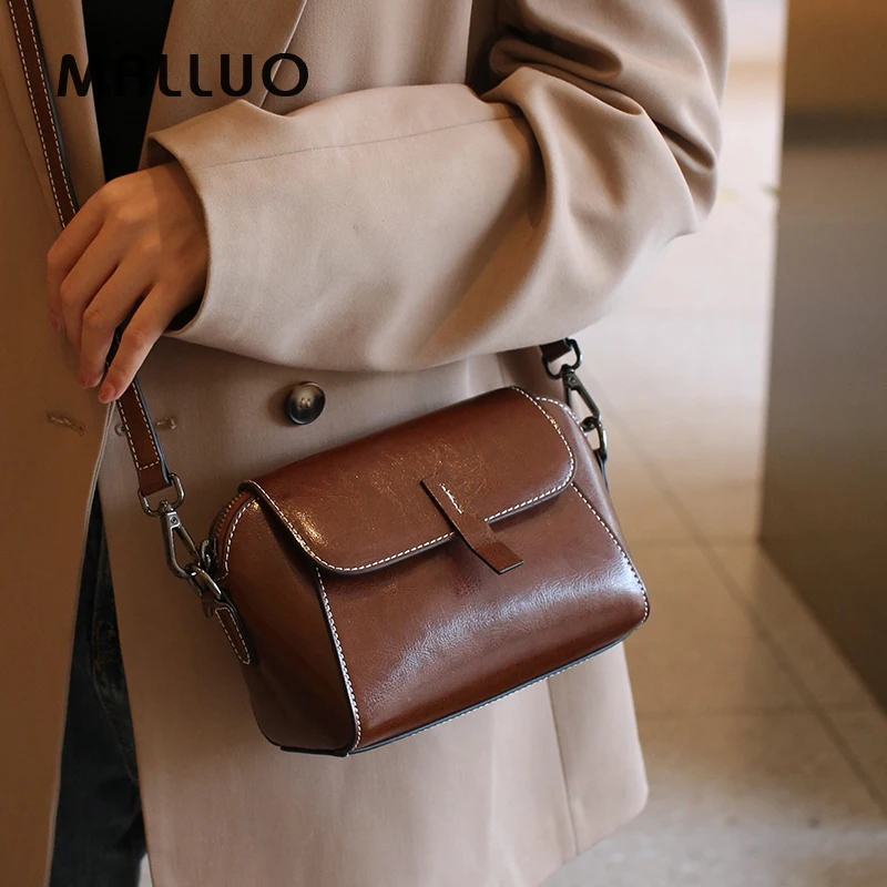 Маленькая женская сумка через плечо из натуральной кожи с маслом и воском