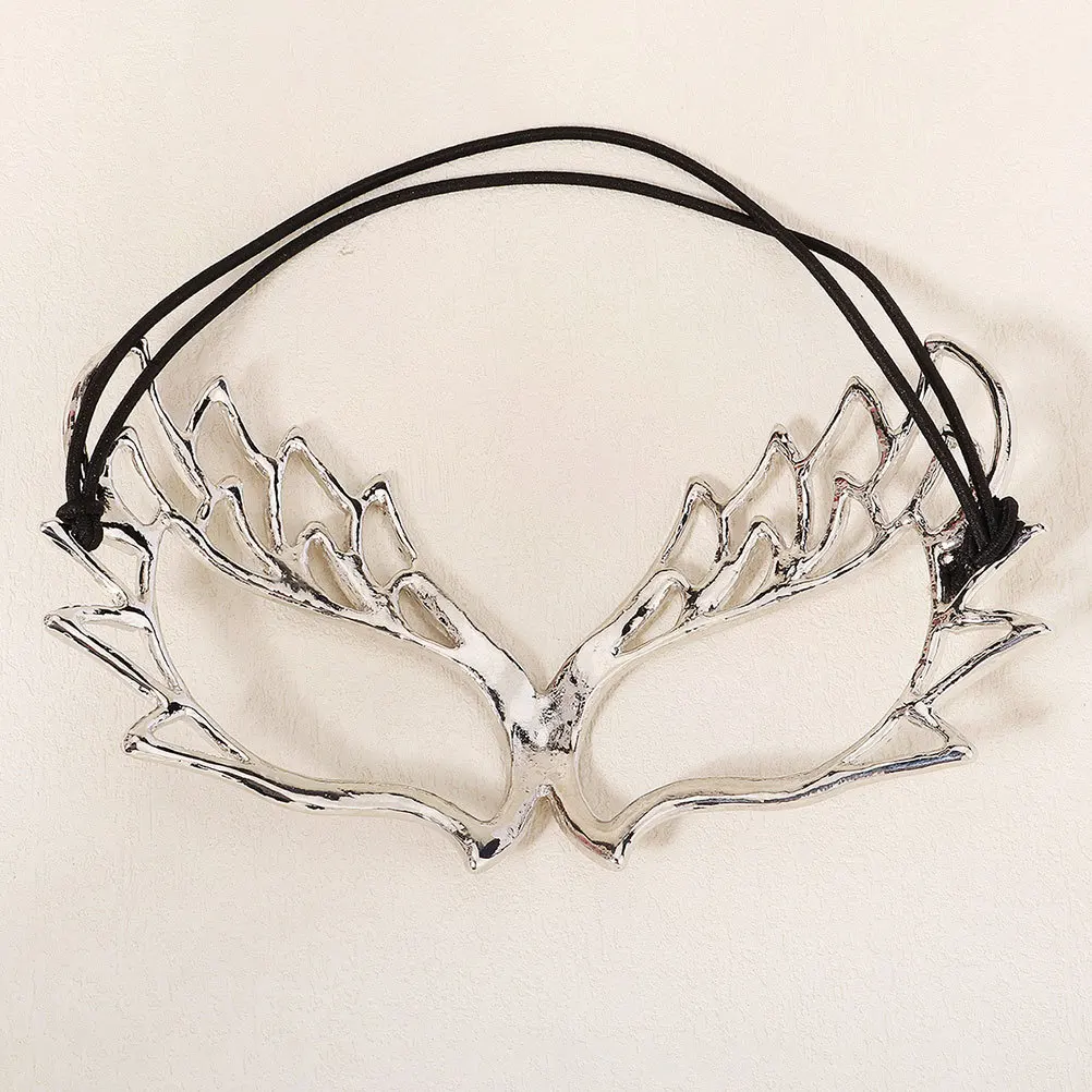 Маскарадная маска со стразами