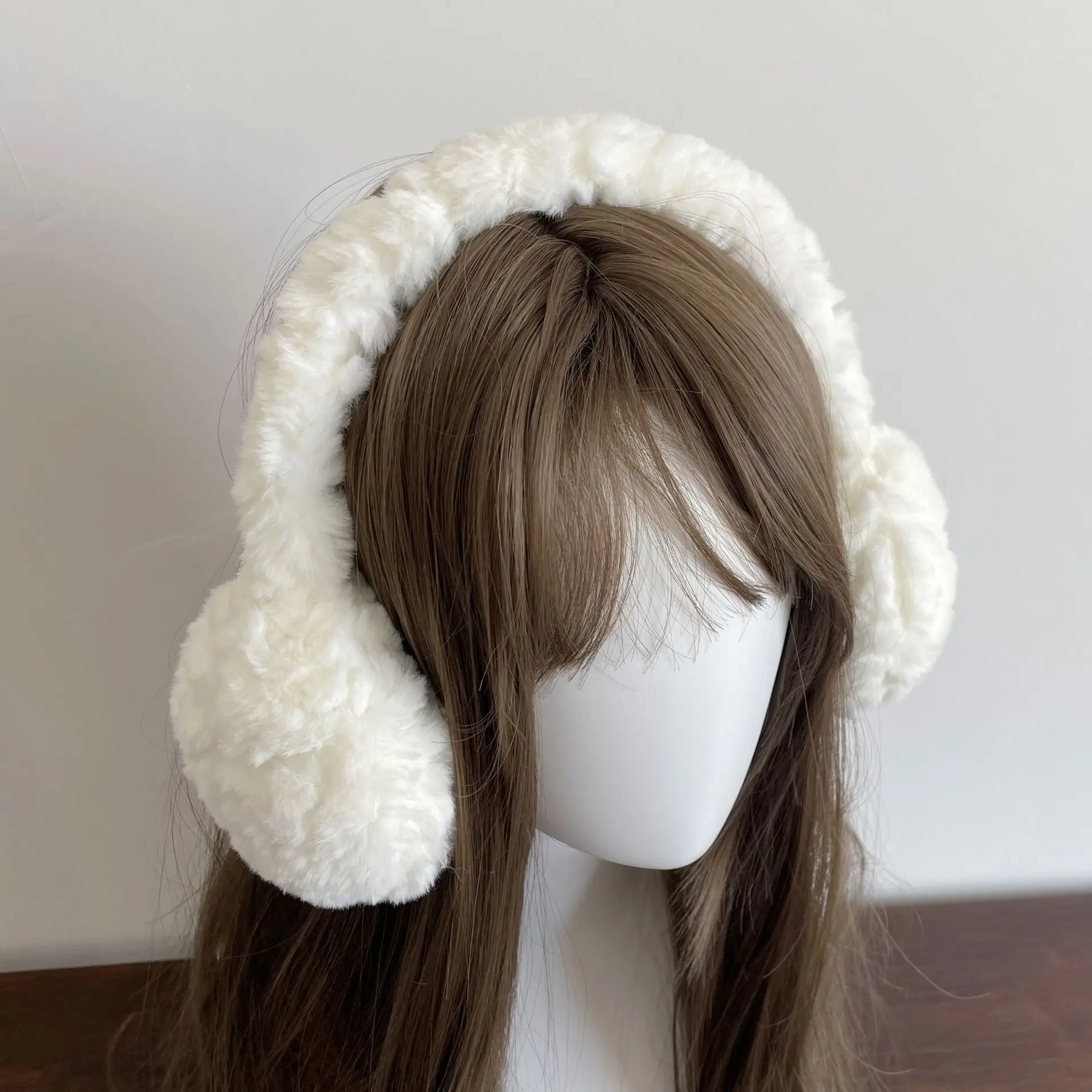 Белые длинношерстные плюшевые наушники из искусственной шерсти