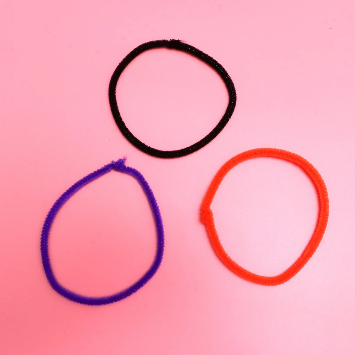 Поворотные красочные стебли из синели - Фотография_2