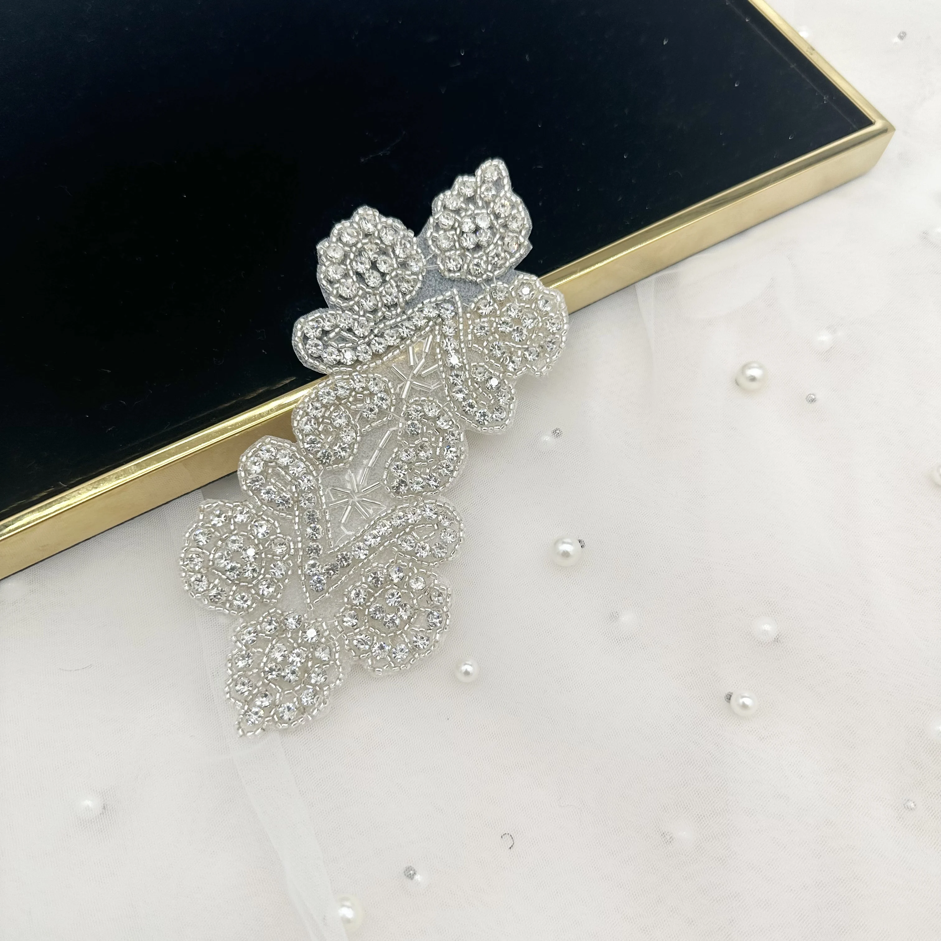 Клейкие бусины в форме цветка - Фотография_5