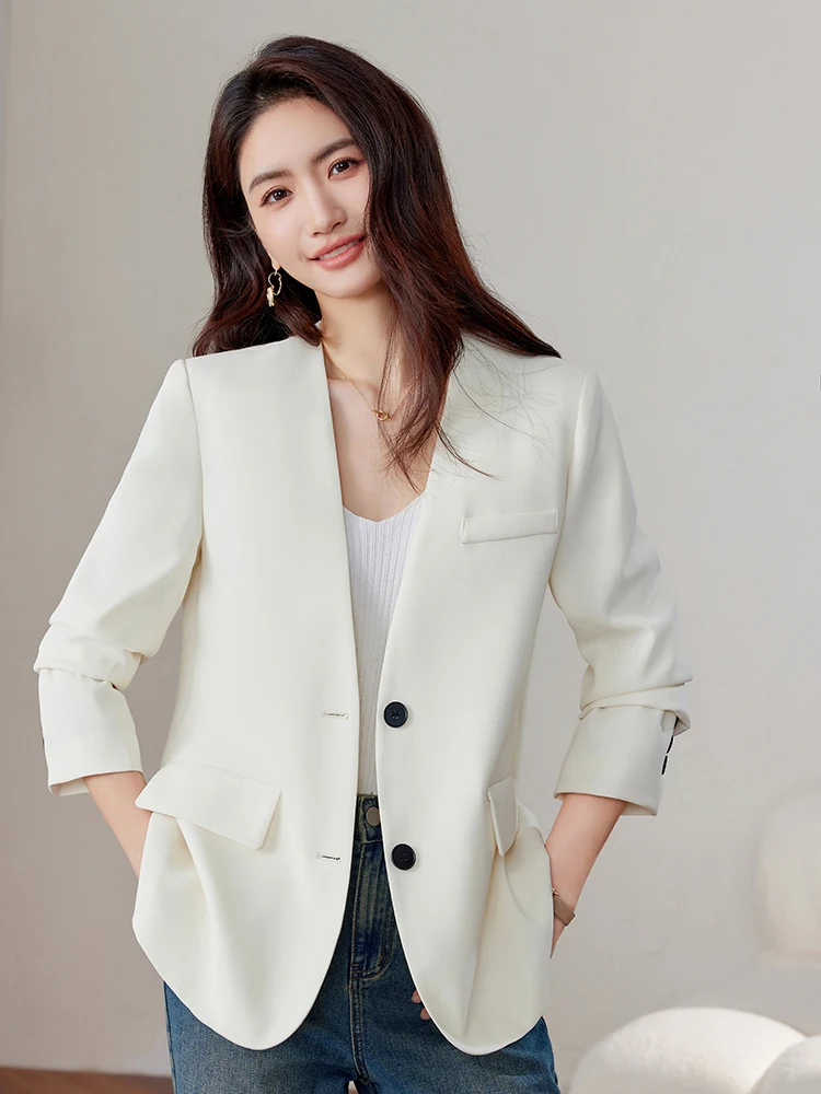 Женский пиджак, пальто