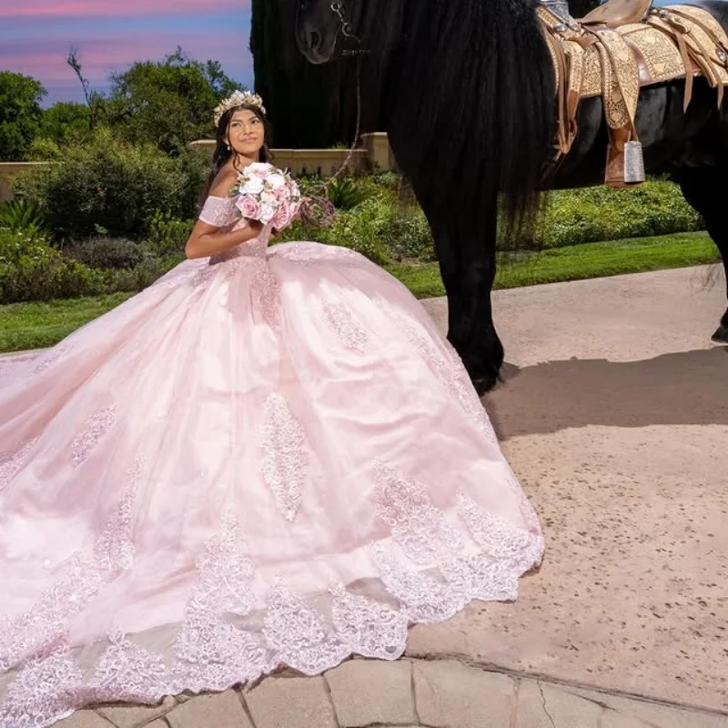 Простые светло-розовые платья quinceanera - Фотография_6