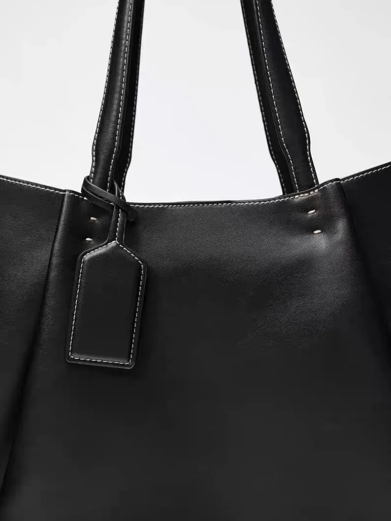 Модные женские большие сумки с рюшами - Фотография_3