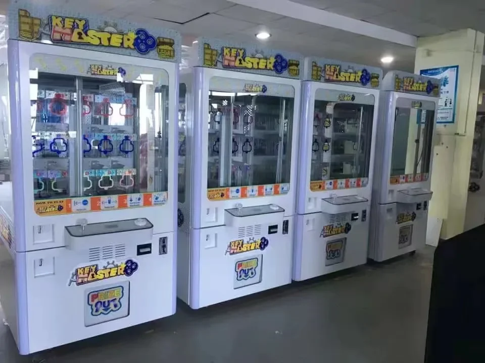 Высококачественный игровой автомат lucky key claw crane - Фотография_3