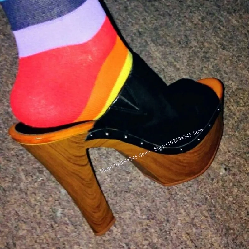 Коричневые сандалии без шнуровки - Фотография_2