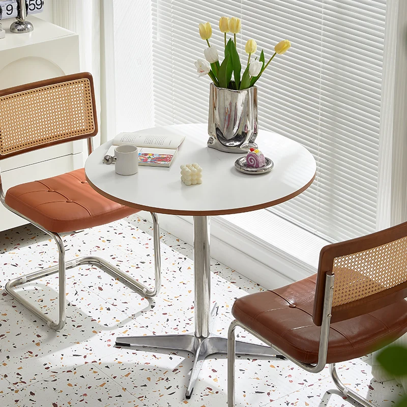 Средневековый обеденный стол eames - Фотография_3