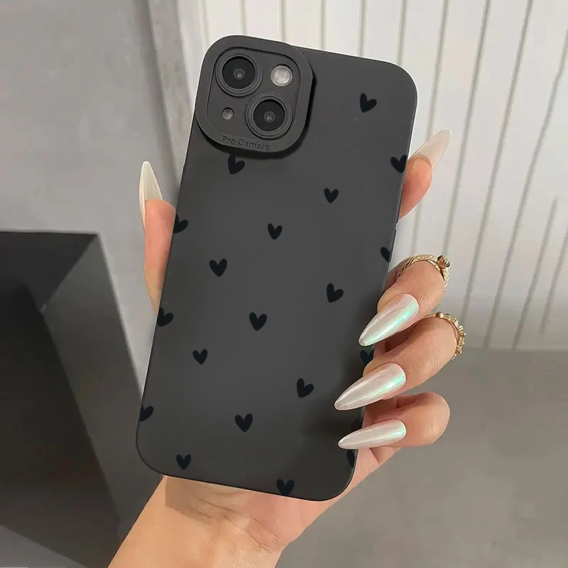 Черный чехол для телефона с сердечком для iphone 17 - Фотография_2