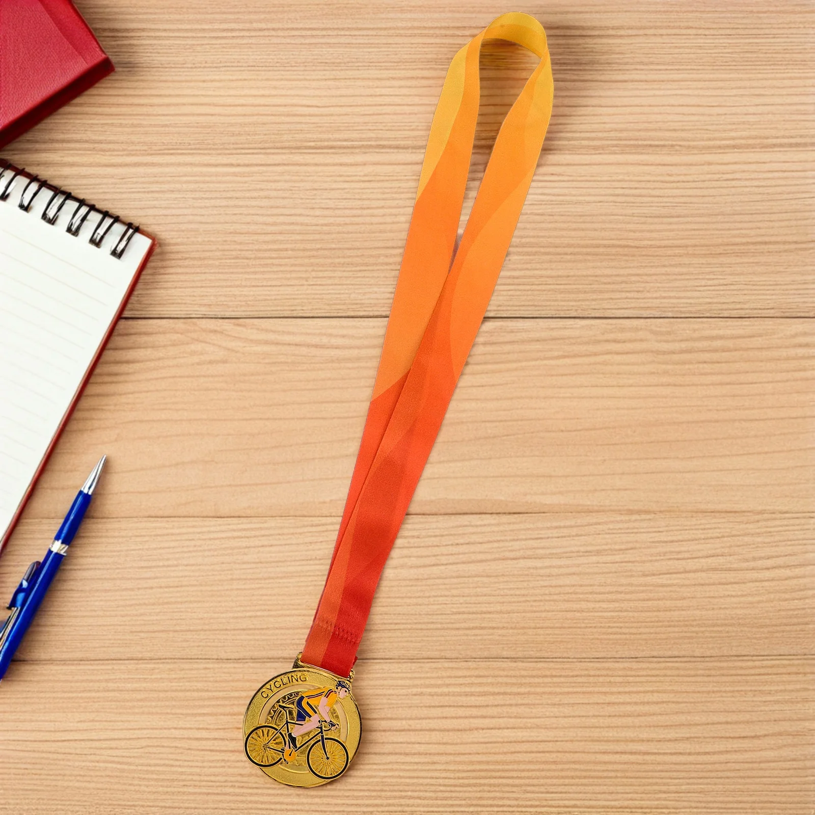 Металлическая золотая велосипедная медаль - Фотография_6