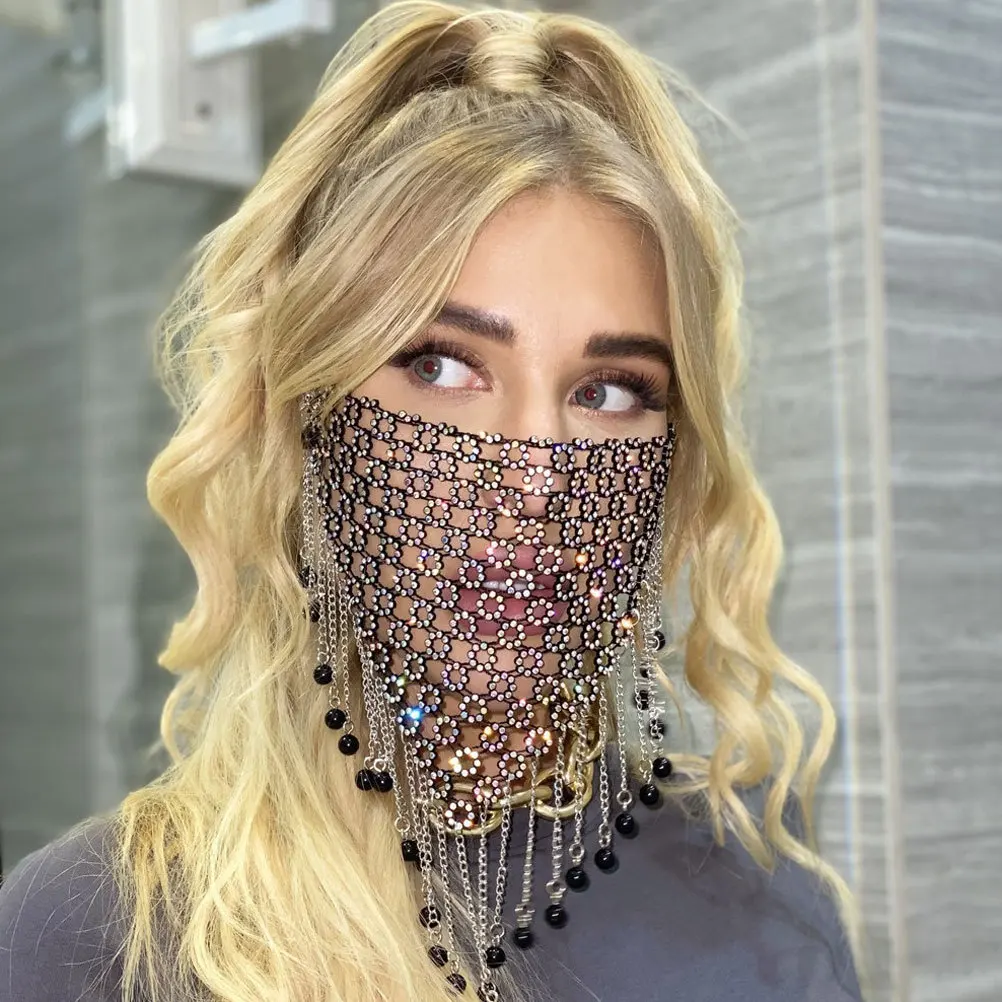 Блестящая вуаль со стразами - Фотография_3