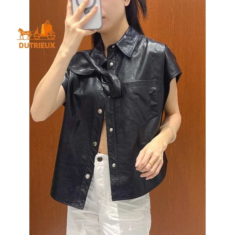 Осенний женский жилет из натуральной кожи со съемным бантом на воротнике - Фотография_4