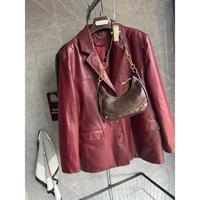 Новая бордовая одежда - Фотография_2