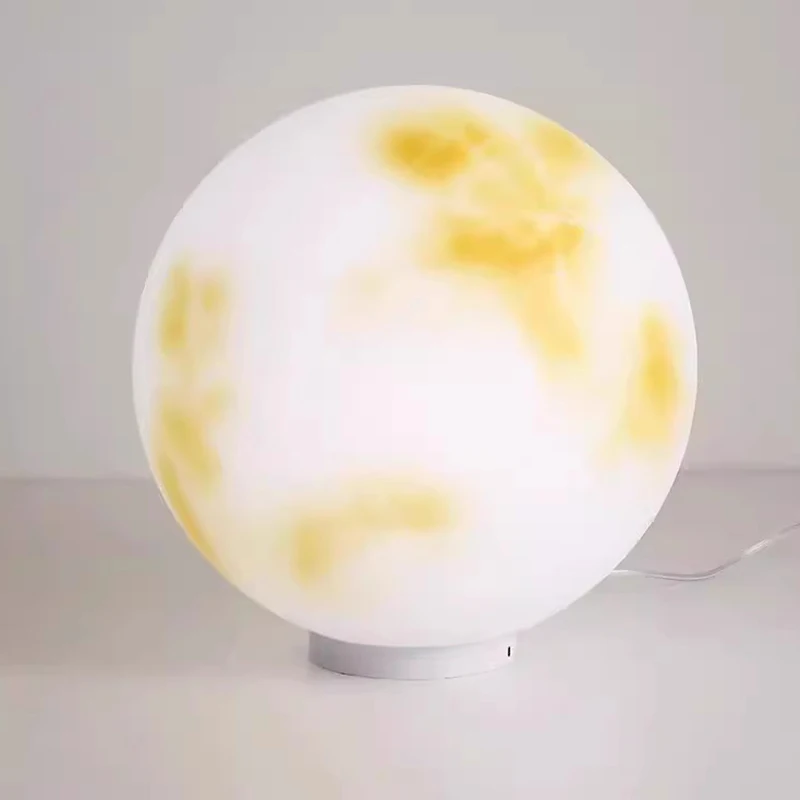 Круглый художественный уличный светильник - Фотография_3