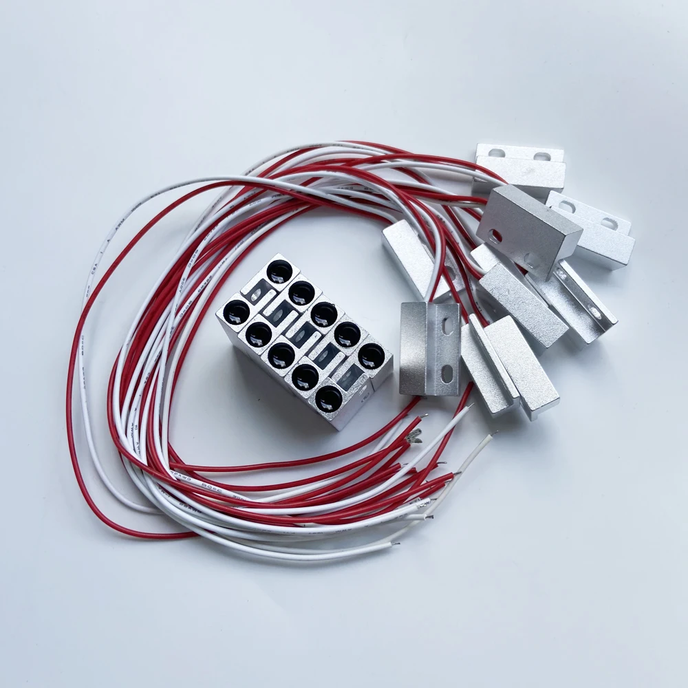 В алюминиевый корпус