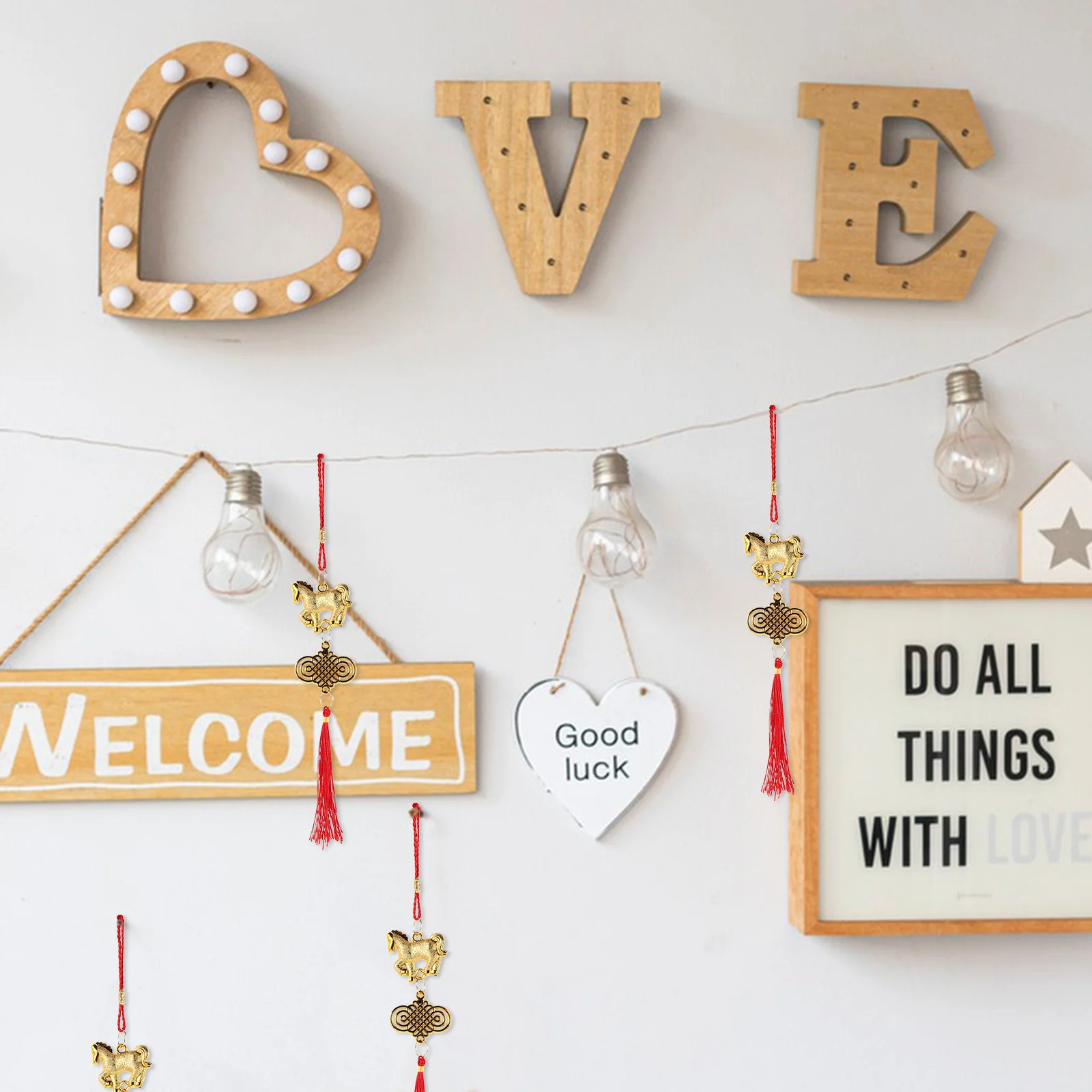 Подвесное украшение на лунный новый