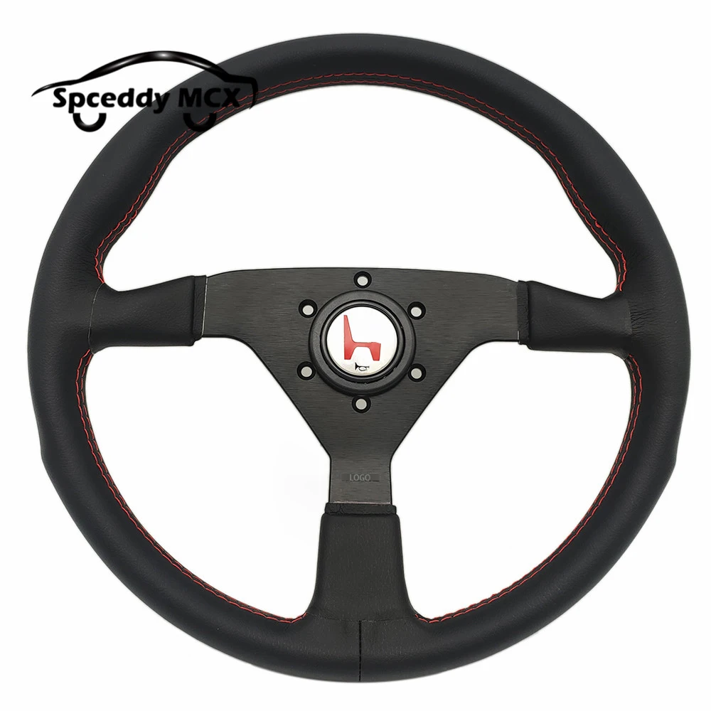 Автомобиль черный из натуральной