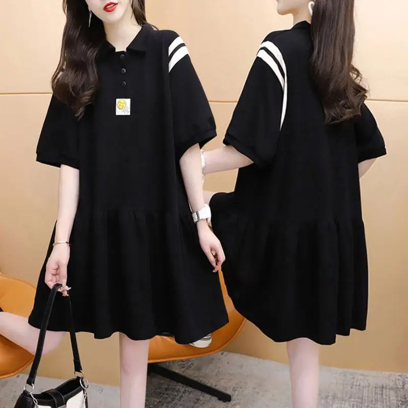Повседневные платья на пуговицах с воротником-поло