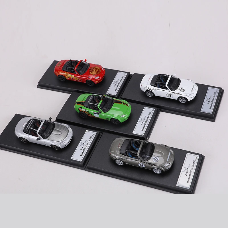 Dct 1:64 mx-5 гоночный автомобиль - Фотография_6