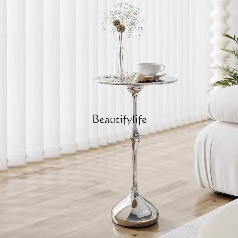 *итальянский минималистичный небольшой боковой уголок из нержавеющей стали - Фотография_3