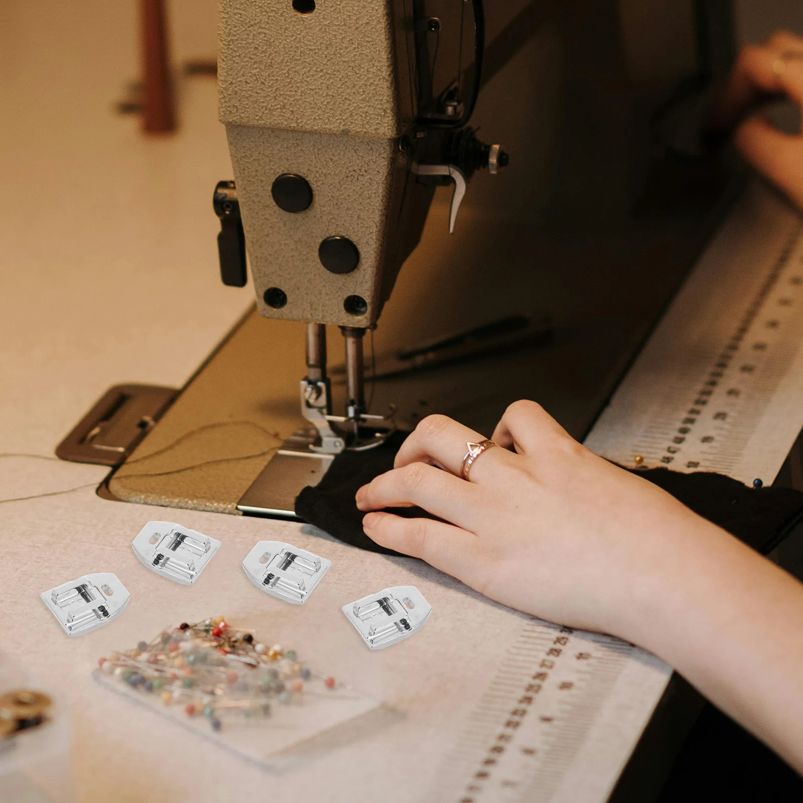 Невидимая лапка для застежки-молнии для швейной машины