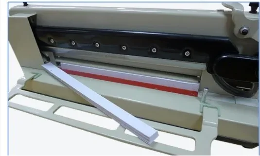 Сверхмощный ручной резак для бумаги - Фотография_3