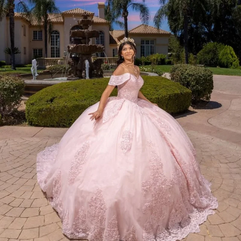 Простые светло-розовые платья quinceanera - Фотография_4