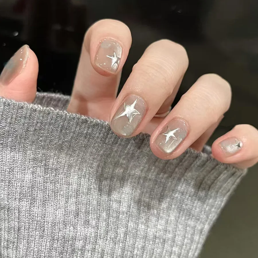 Миндальный пресс на ногтях y2k - Фотография_3