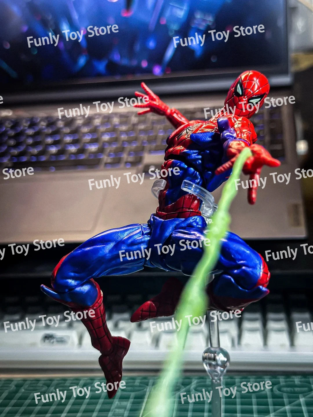 В наличии ct toys фигурка человека-паука - Фотография_5