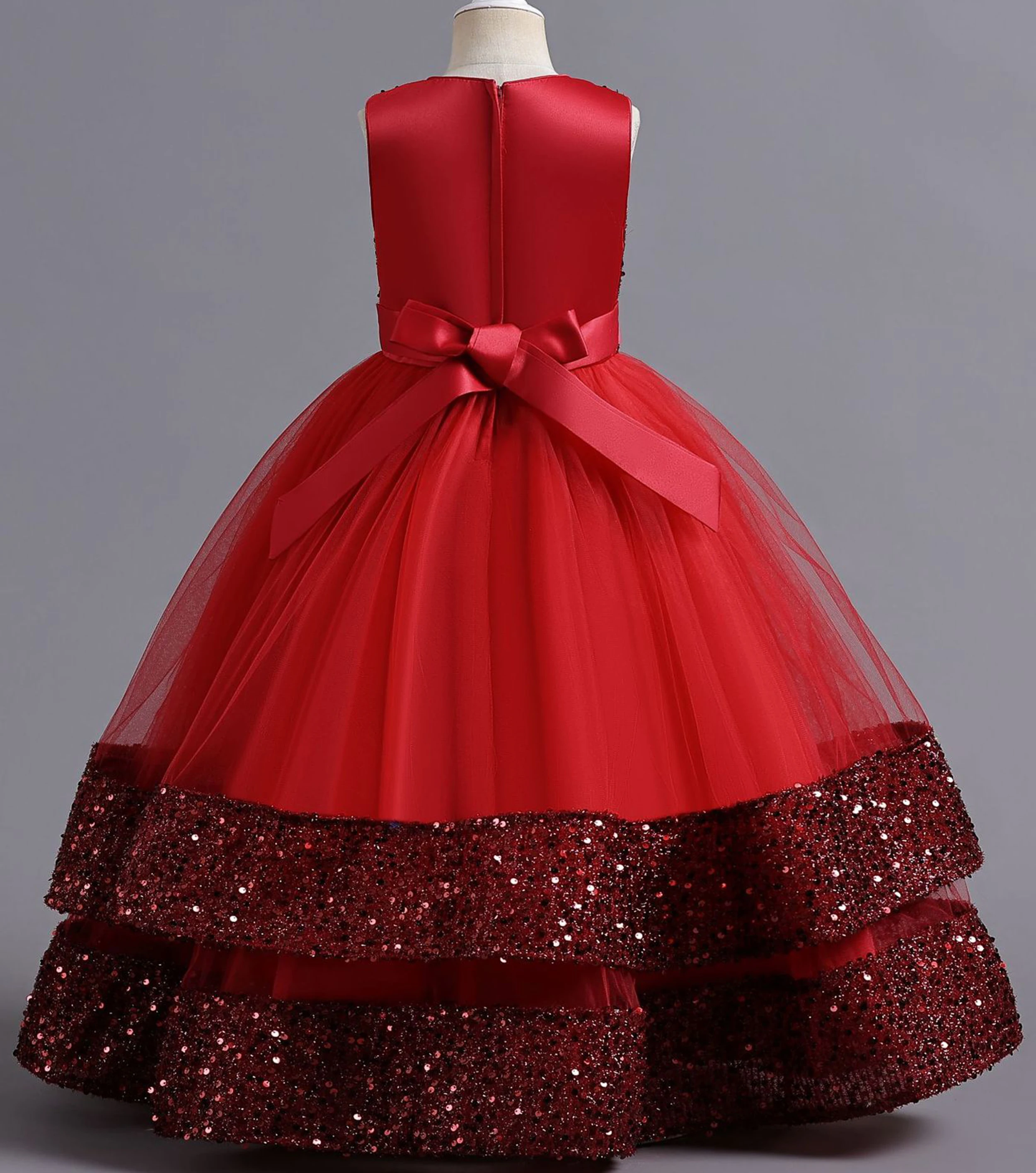 Детское вечернее платье с блестками и цветами - Фотография_3