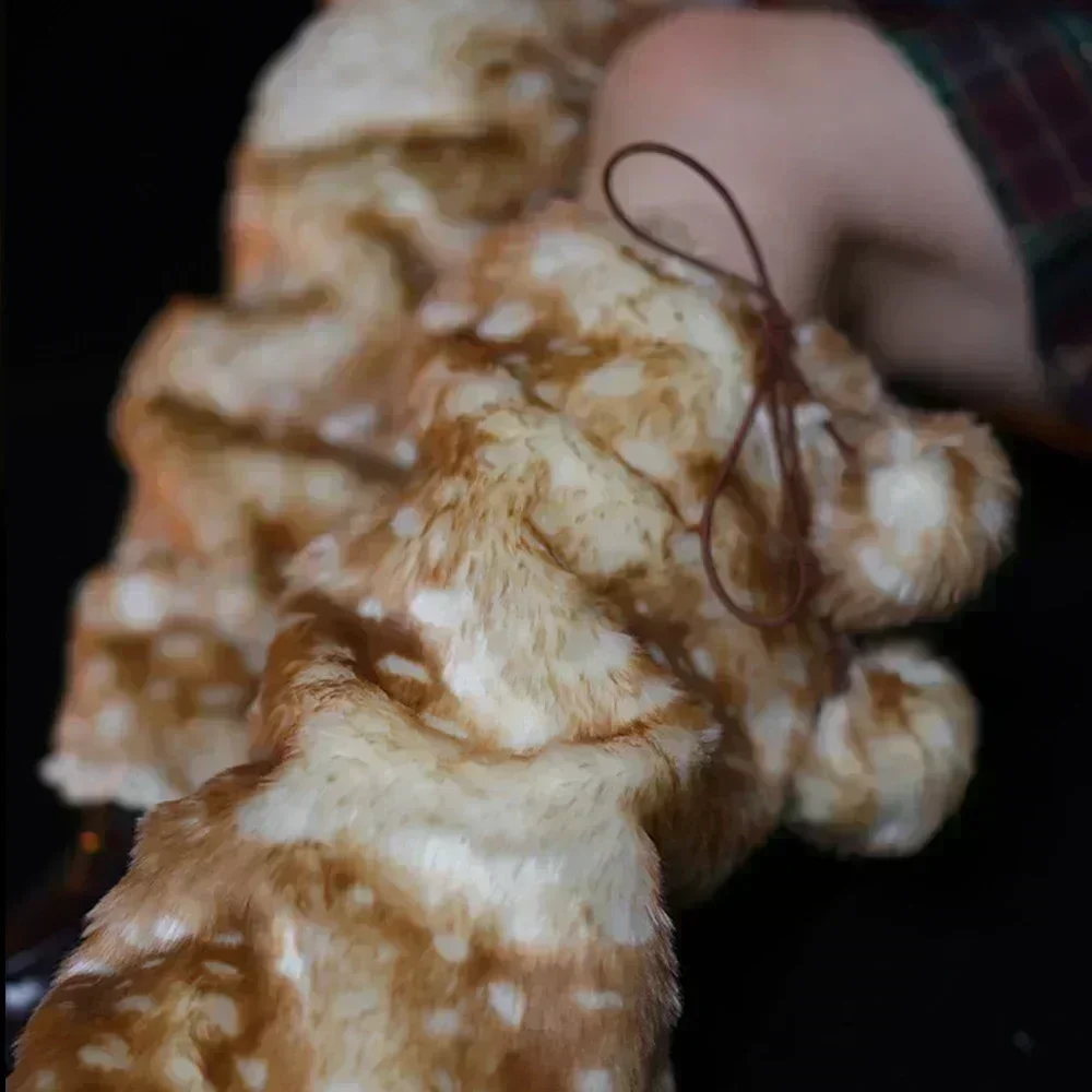 Зимние плюшевые гетры из искусственного меха с оленями - Фотография_3