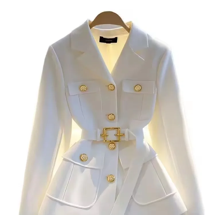 Модный женский пиджак с пуговицами и лацканами - Фотография_5