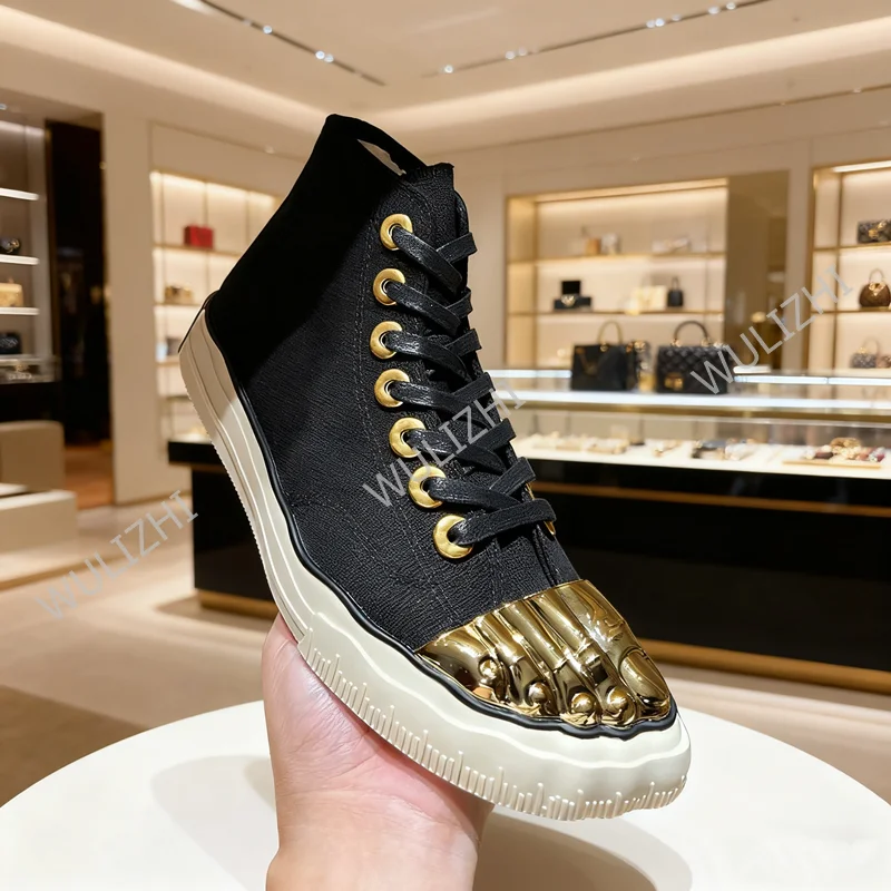 Холщовые кроссовки с золотым металлическим носком