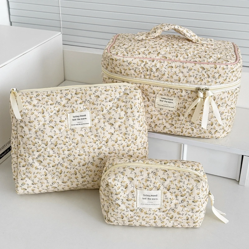 Винтажная вельветовая женская косметичка с цветочным принтом в стиле ретро - Фотография_3