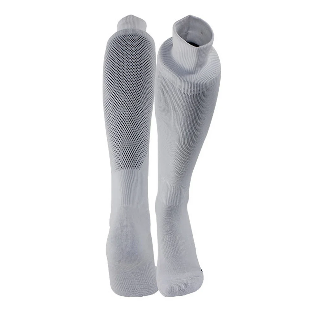 Белые длинные спортивные носки для мужчин - Фотография_2