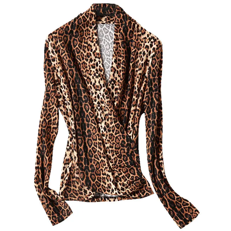 Элегантная леопардовая блузка с v-образным вырезом и длинным рукавом - Фотография_6