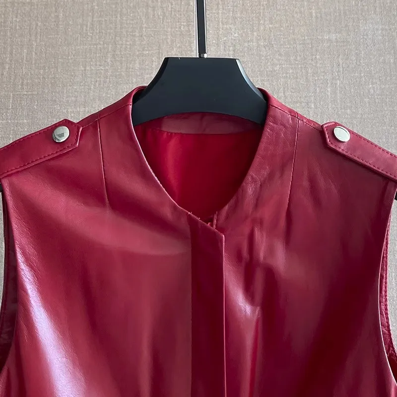 Женский красный жилет из натуральной - Фотография_3