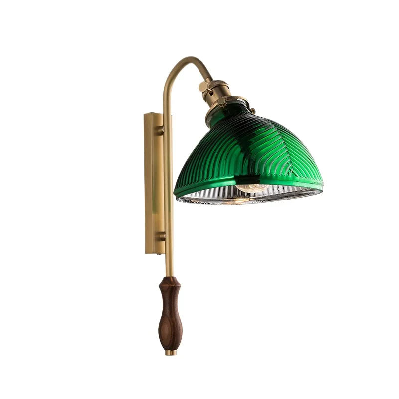 Винтажный цельномедный настенный светильник из орехового дерева