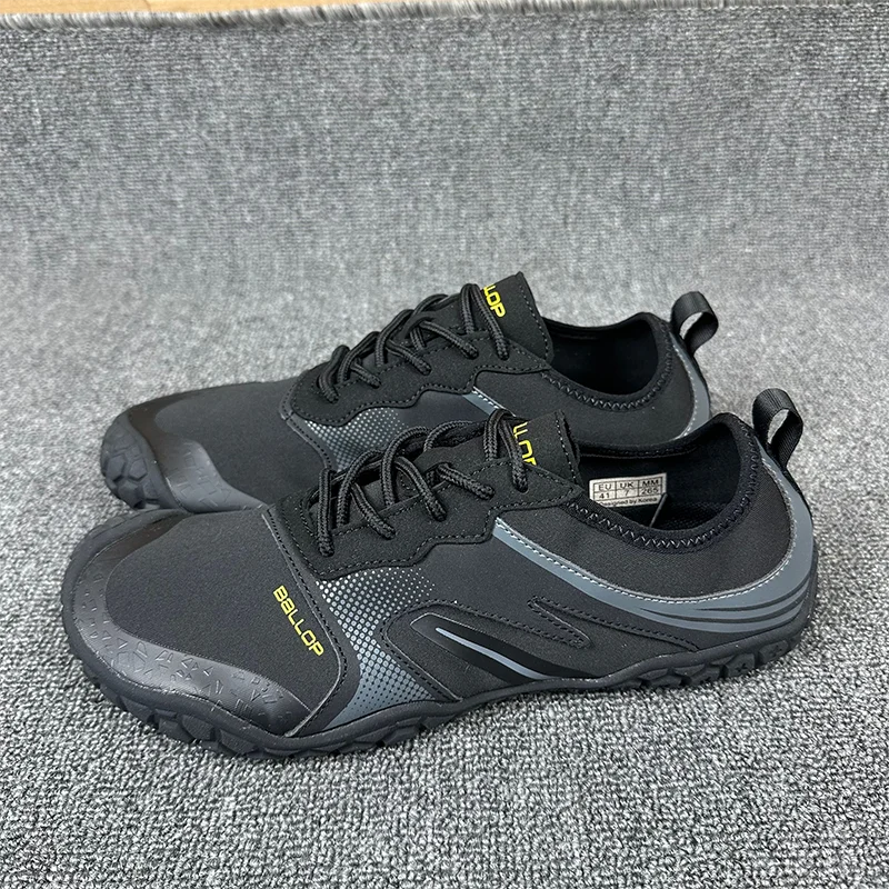 Классическая брендовая уличная прогулочная обувь с широкими ногами 4e - Фотография_3