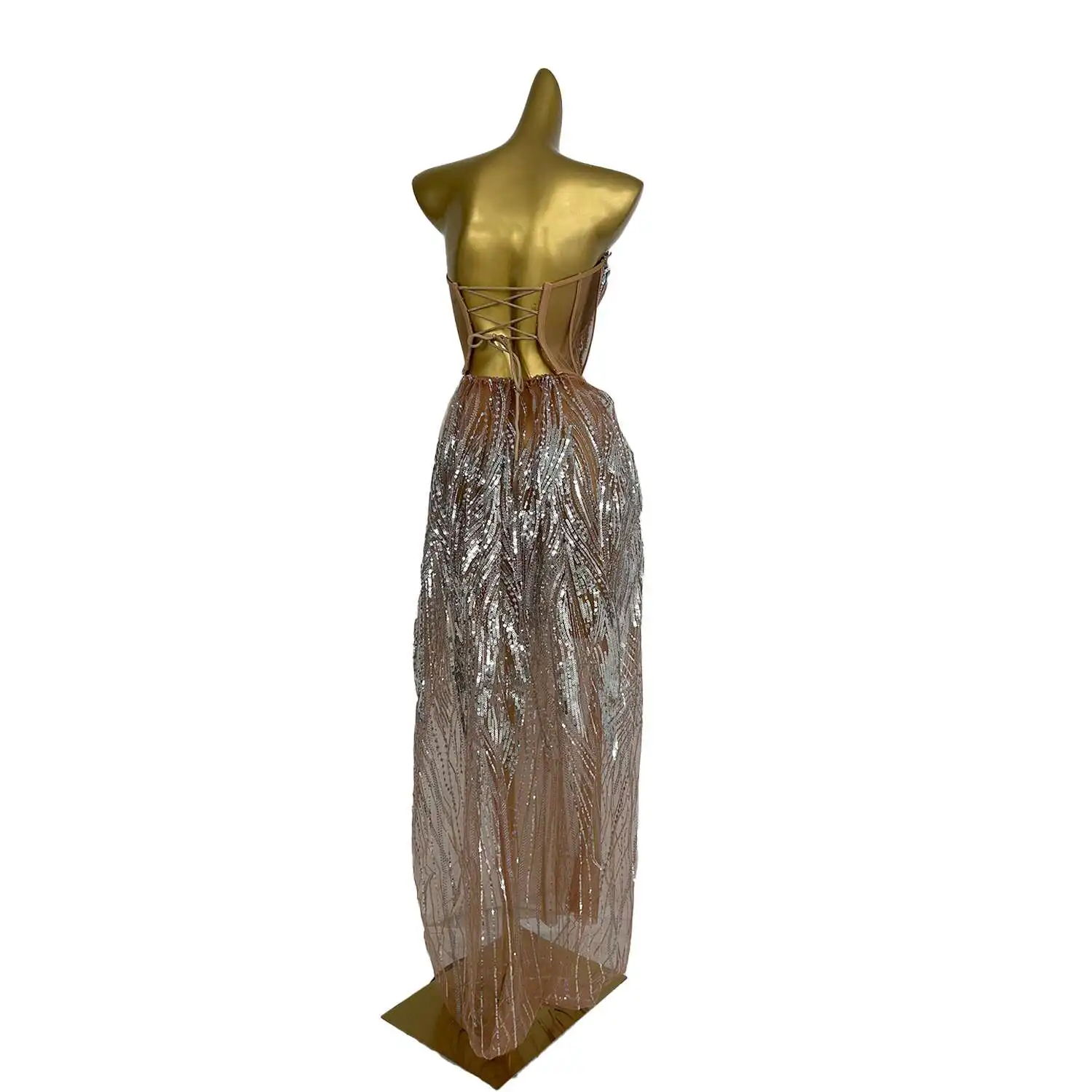 Блестящие серебряные блестки и стразы - Фотография_5